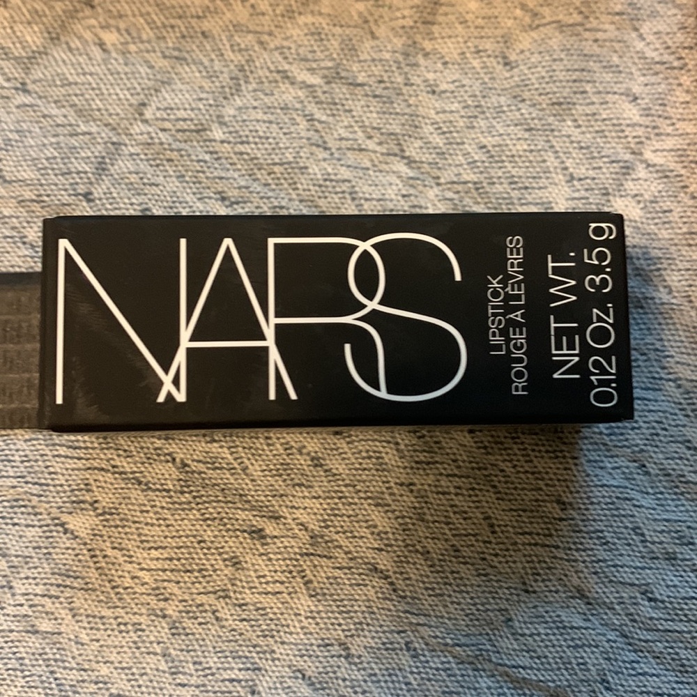 Makeup bundle - Picture 5 of 7